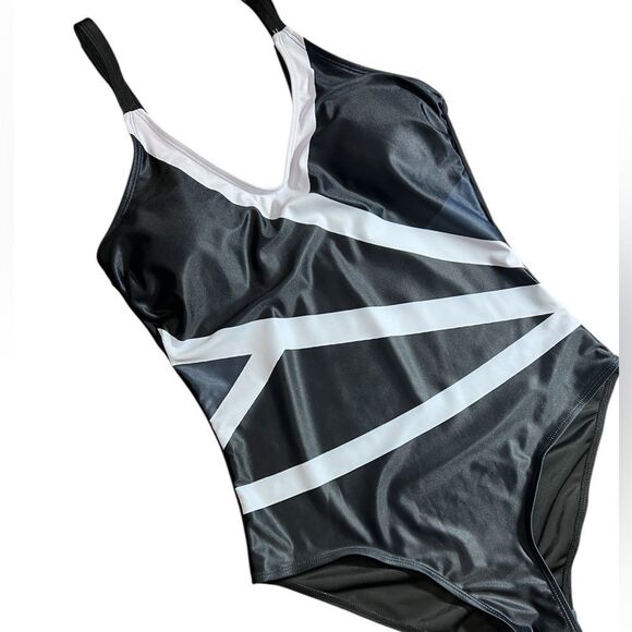 One piece swimsuit Black White V Neck Adjustable Straps Size Medium - Picture 15 of 16